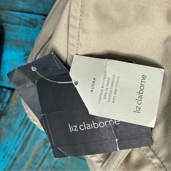 LIZ Claiborne Classic Fit Audra Straight Leg Trousers Size 16 - Picture 8 of 9